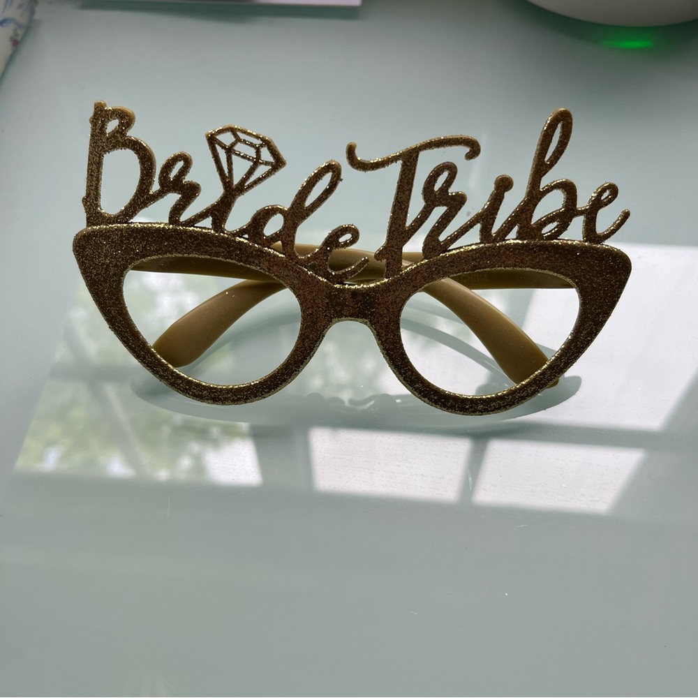 NWOT! Amazon Gold Bride Tribe Glasses